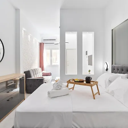 New Glamorous Apartment In Downtown Thessaloniki Buitenkant foto